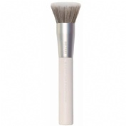 Beter bricha kabuki maquillaje fluido 82